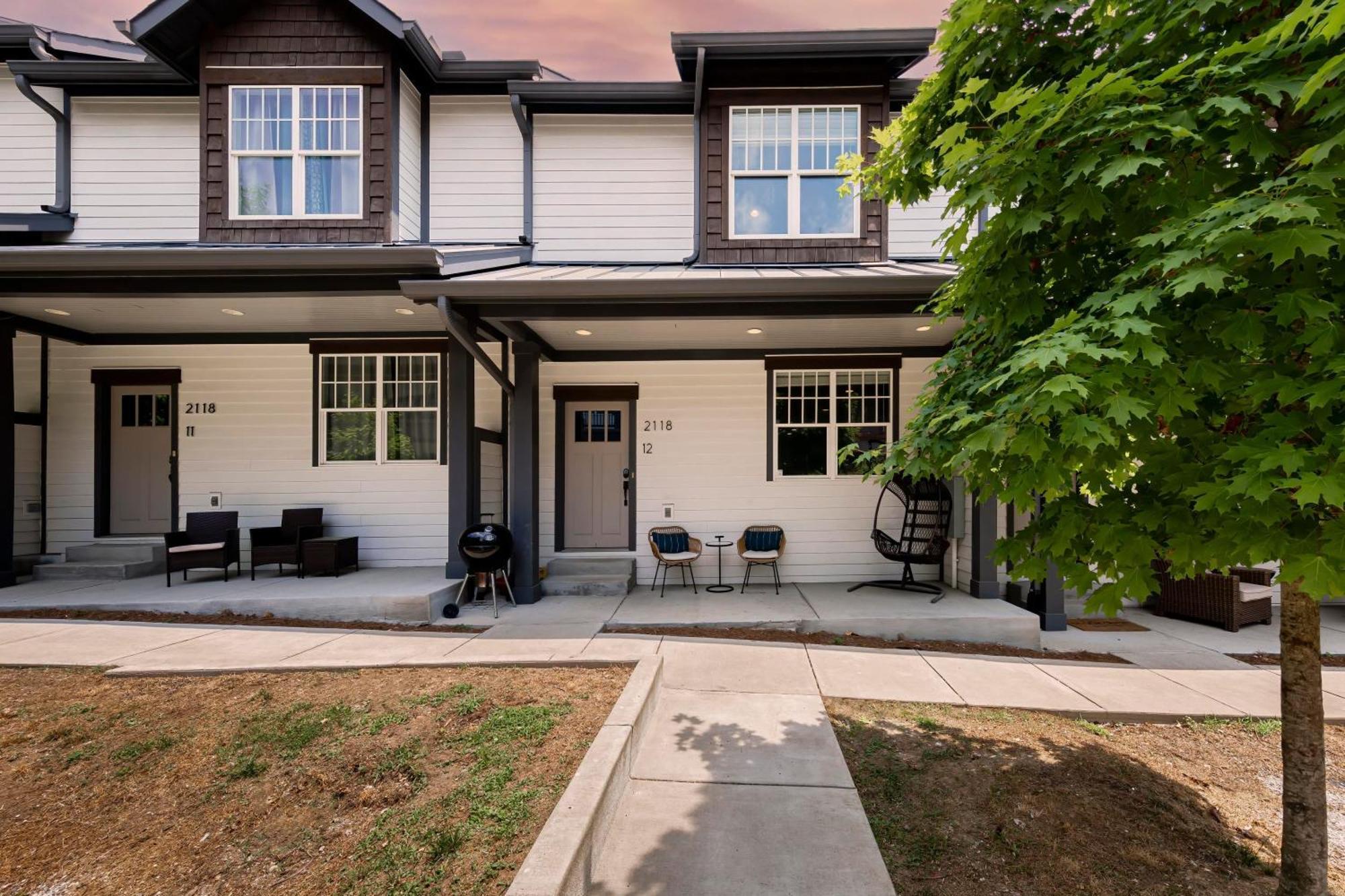 Waverly By Avantstay Nashville-Inspired Townhome W Luxury Kitchen Pool Table Eksteriør bilde