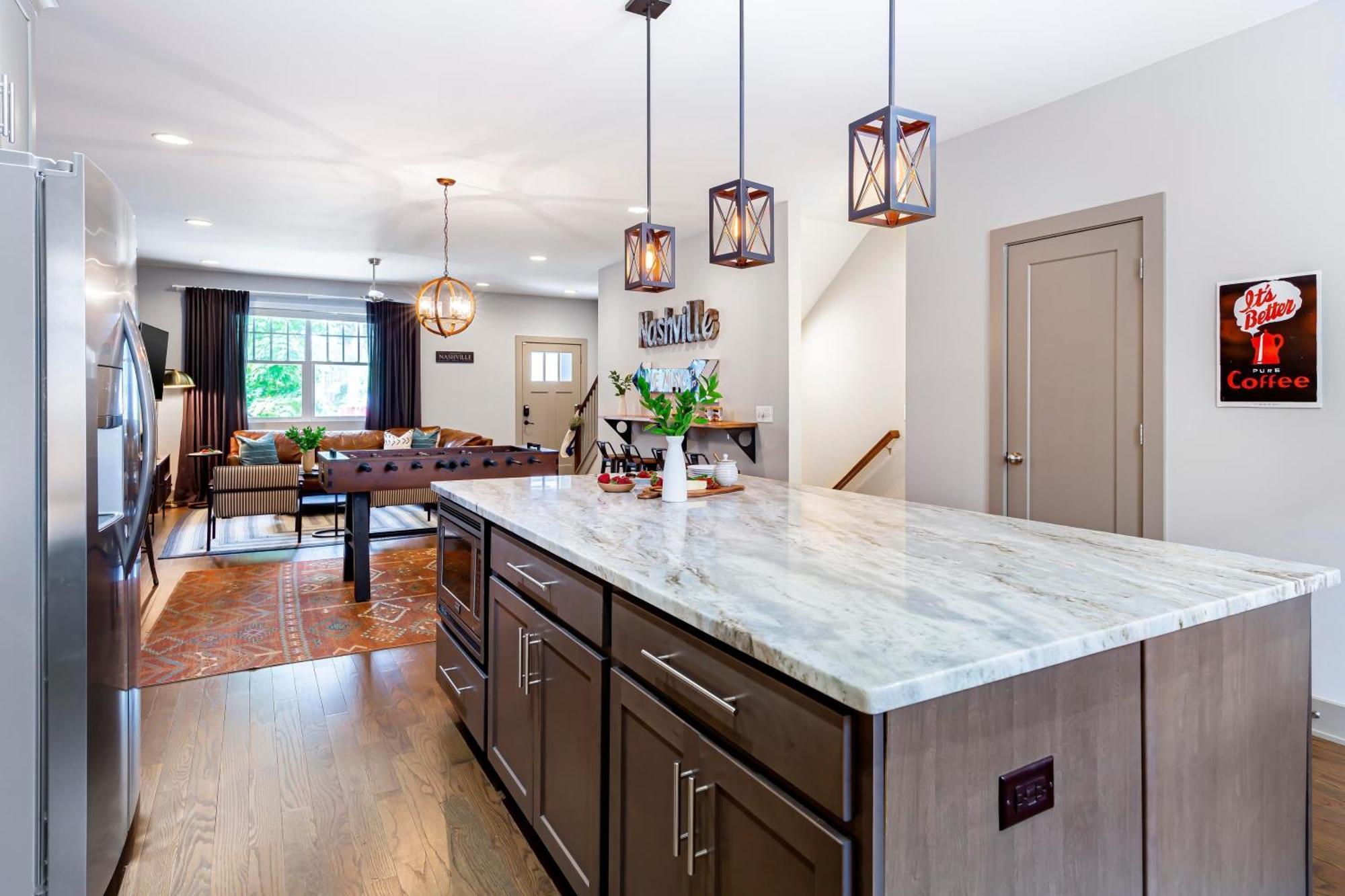 Waverly By Avantstay Nashville-Inspired Townhome W Luxury Kitchen Pool Table Eksteriør bilde